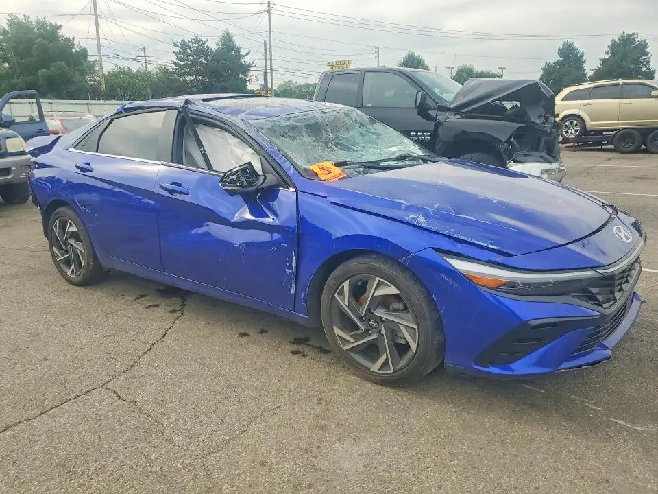 2024 HYUNDAI ELANTRA LIMITED  