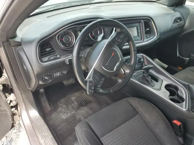 2016 DODGE CHALLENGER SXT  