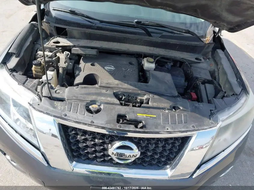 2013 NISSAN PATHFINDER PLATINUM