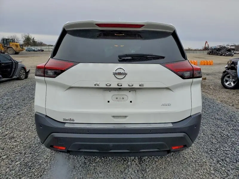 2021 NISSAN ROGUE S  