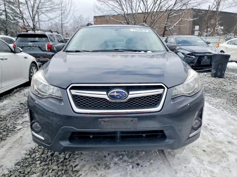 2017 SUBARU CROSSTREK LIMITED  