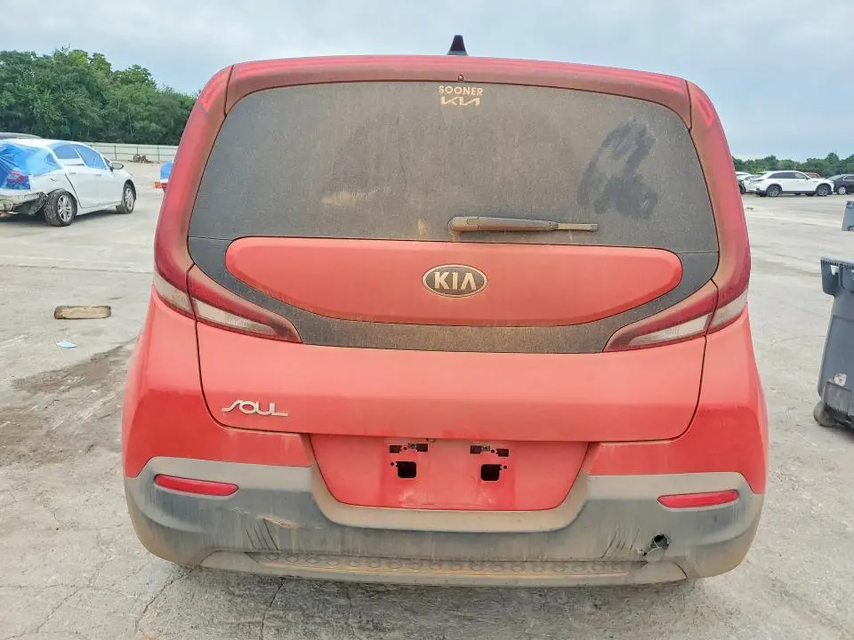 2020 KIA SOUL LX  