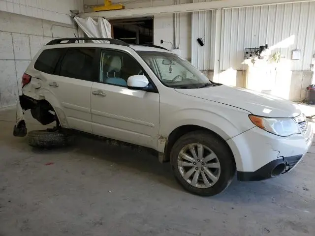 2013 SUBARU FORESTER 2.5X PREMIUM  
