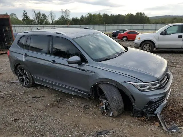 2022 VOLKSWAGEN TIGUAN SEL R-LINE  
