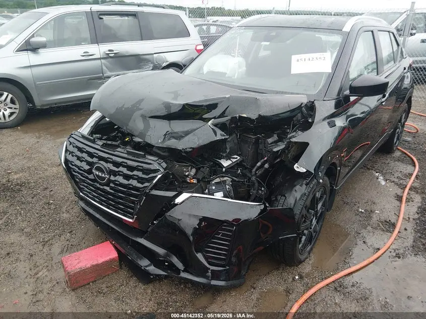 2023 NISSAN KICKS SV XTRONIC CVT