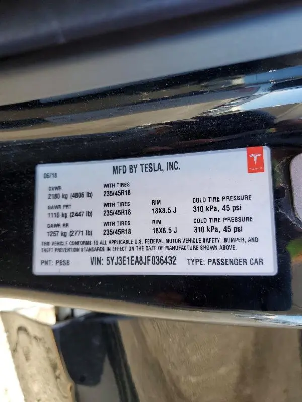 2018 TESLA MODEL 3   