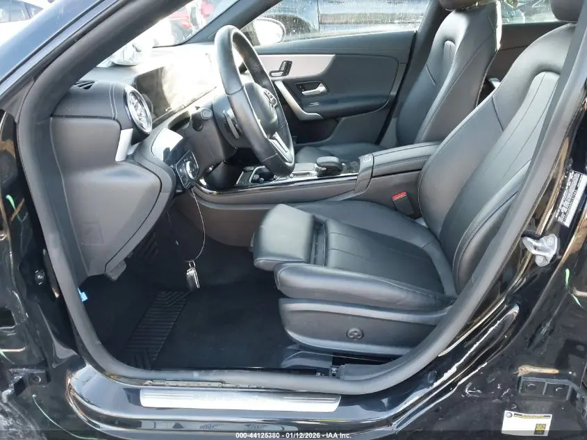 2021 MERCEDES-BENZ CLA 250  