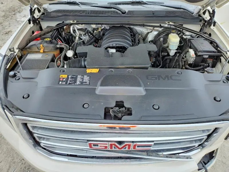 2015 GMC YUKON XL K1500 SLT  