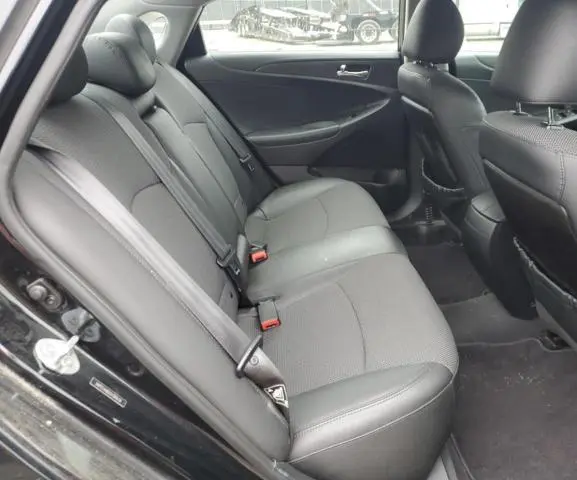2012 HYUNDAI SONATA SE  