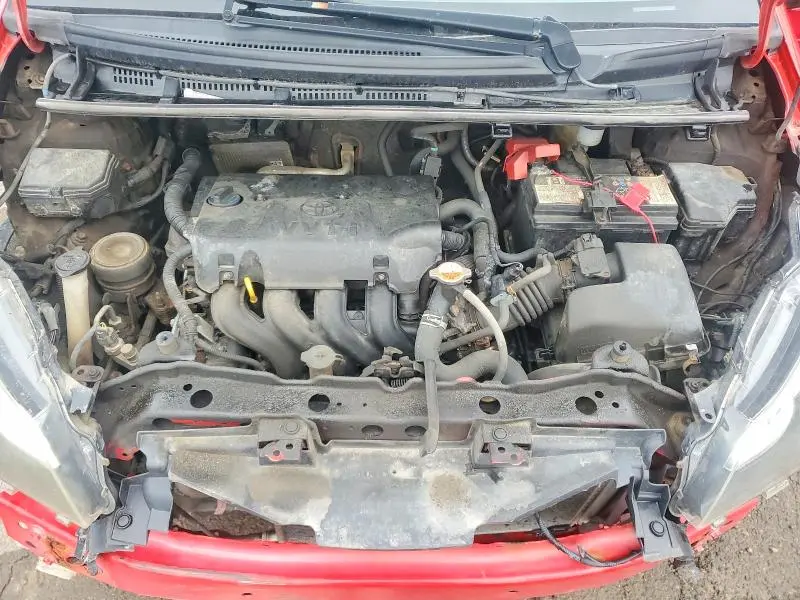 2017 TOYOTA YARIS 5-DOOR L  