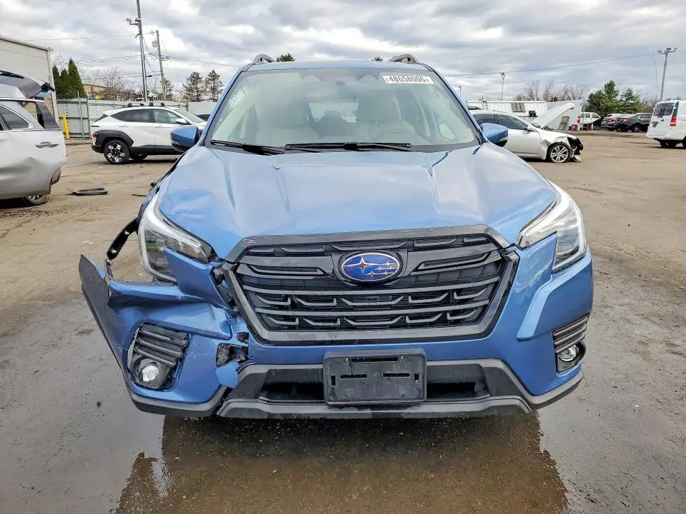 2024 SUBARU FORESTER LIMITED  