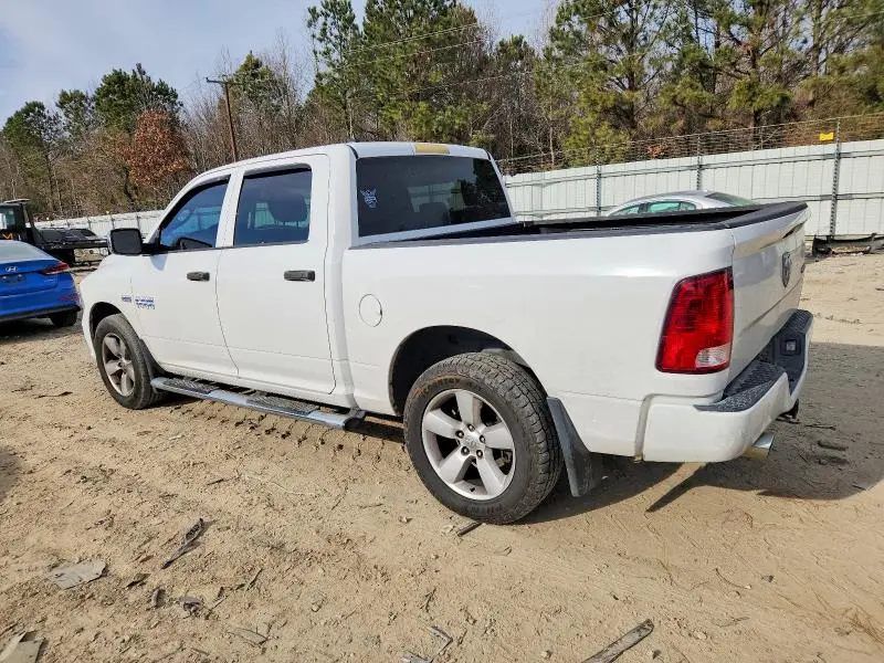 2015 RAM 1500 ST  