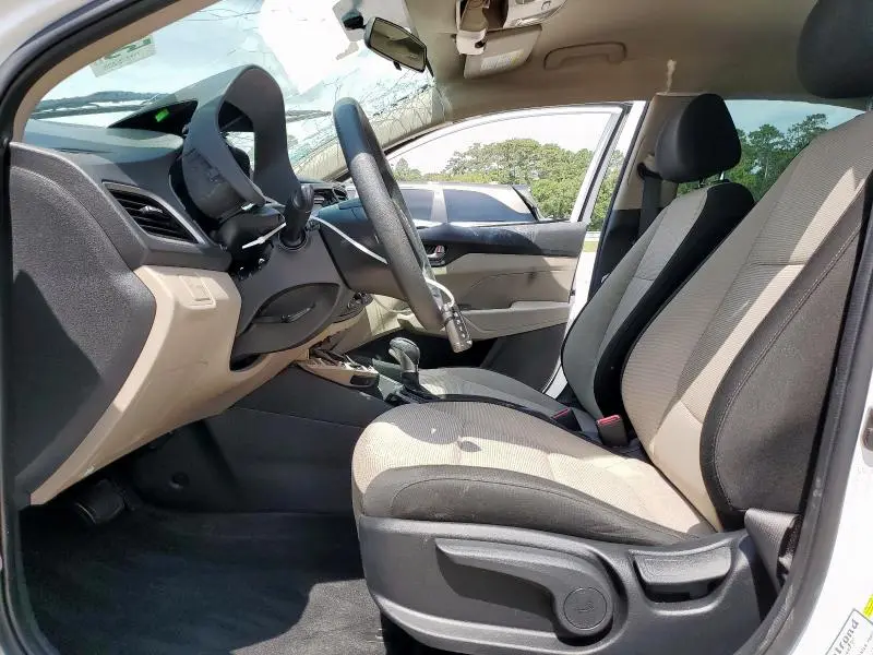 2022 HYUNDAI ACCENT SE  