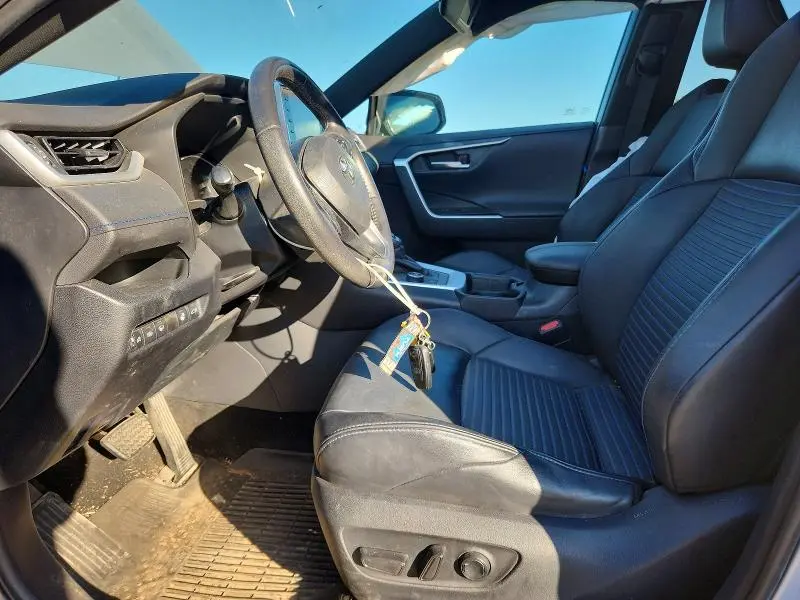 2019 TOYOTA RAV4 XSE  