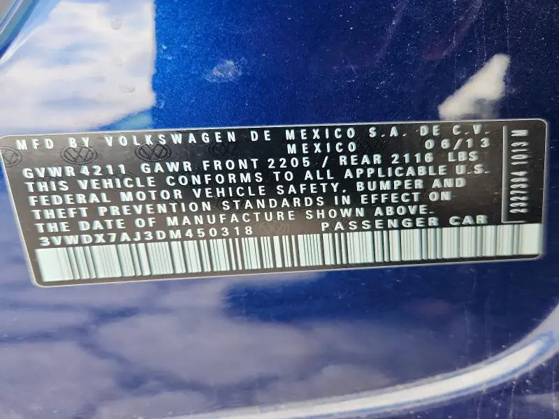 2013 VOLKSWAGEN JETTA SE  