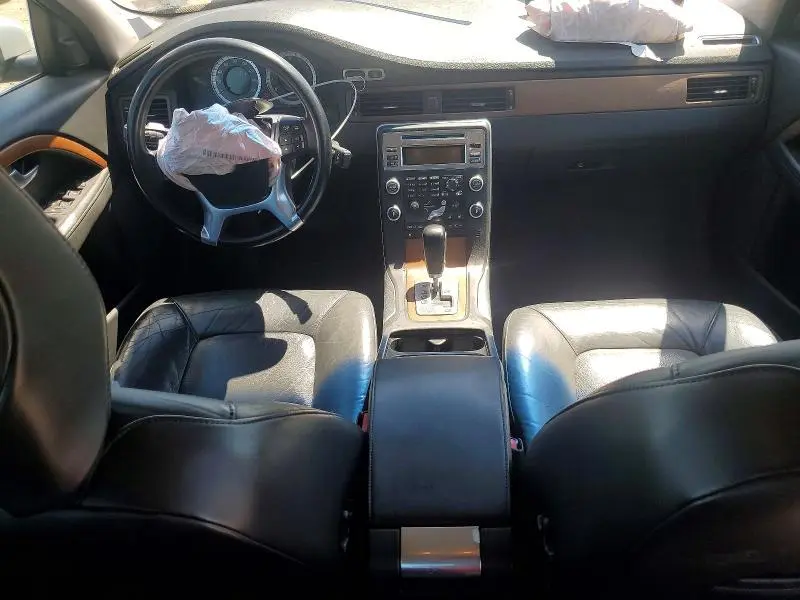 2010 VOLVO S80 3.2  