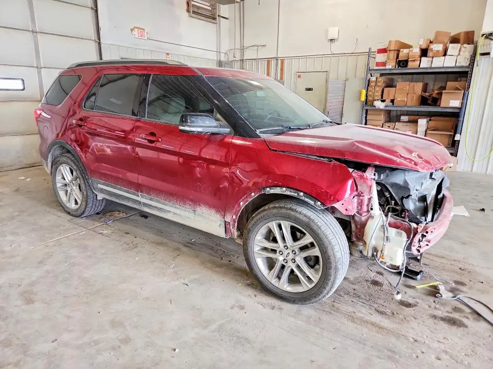 2016 FORD EXPLORER XLT  