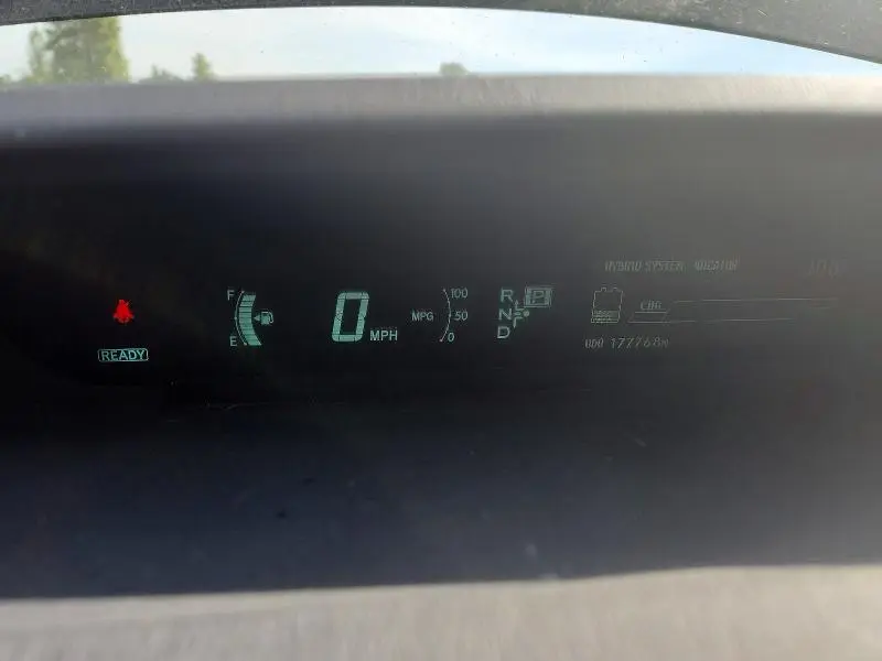 2013 TOYOTA PRIUS TWO  