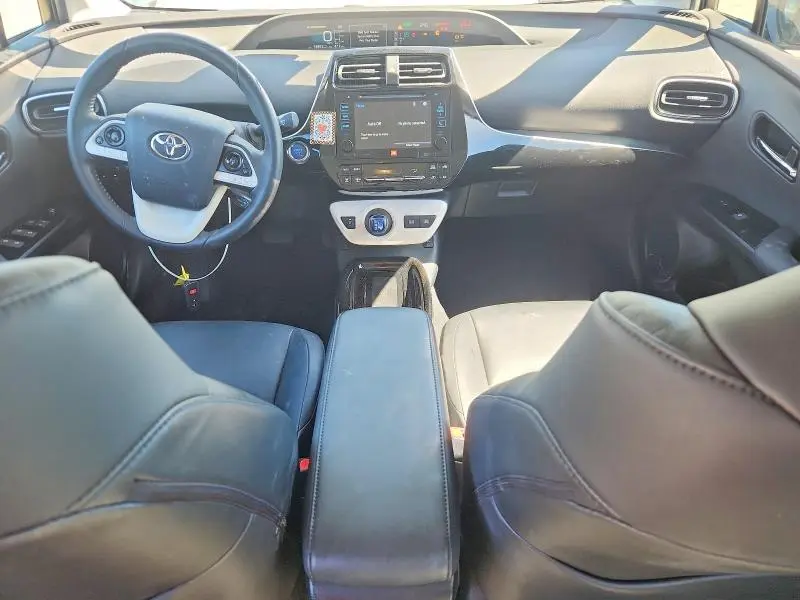 2017 TOYOTA PRIUS FOUR  