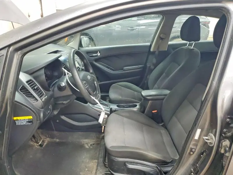 2016 KIA FORTE LX  