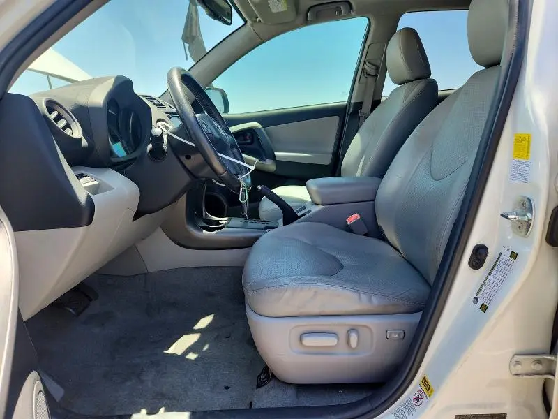 2010 TOYOTA RAV4 LIMITED  