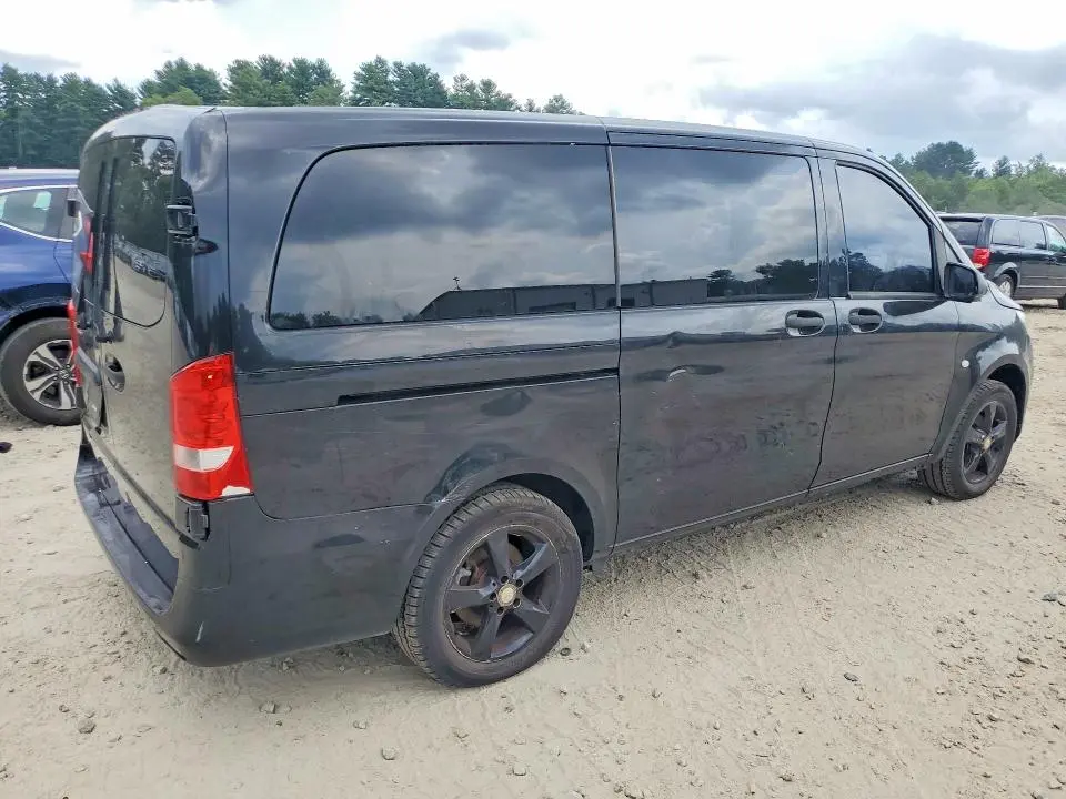 2018 MERCEDES-BENZ METRIS   