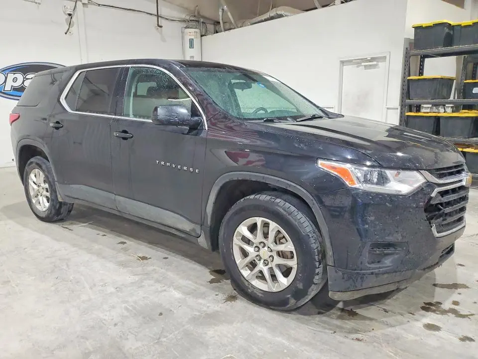 2020 CHEVROLET TRAVERSE LS  