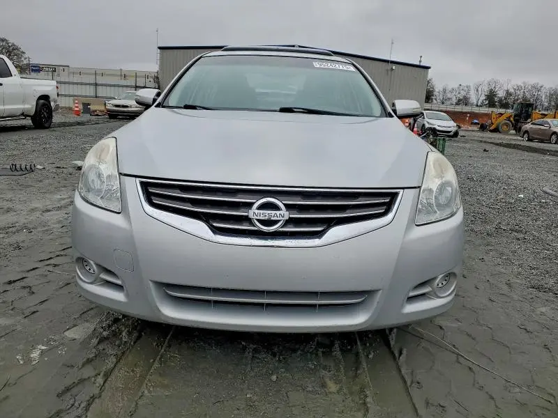 2011 NISSAN ALTIMA BASE  