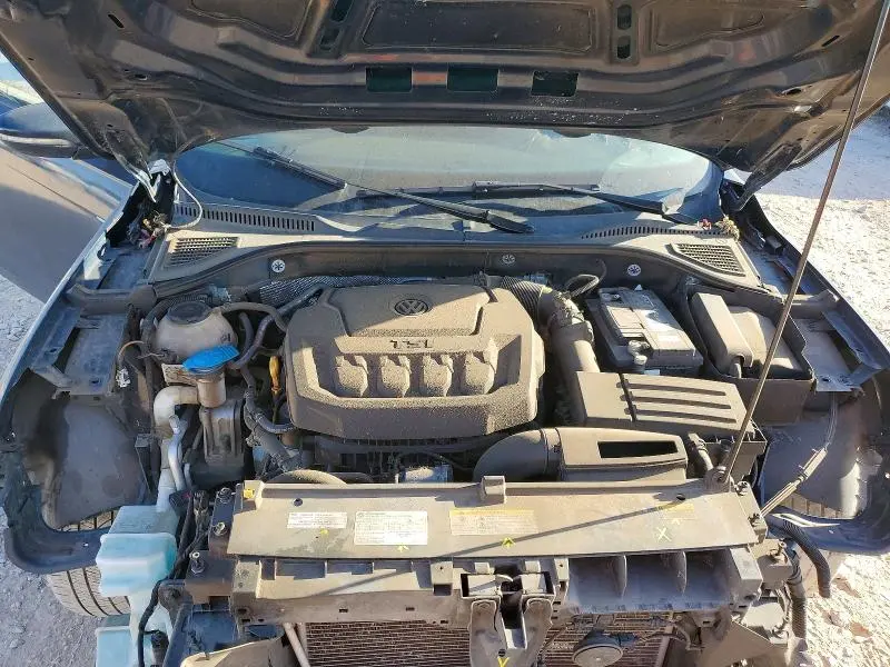 2021 VOLKSWAGEN PASSAT R-LINE  
