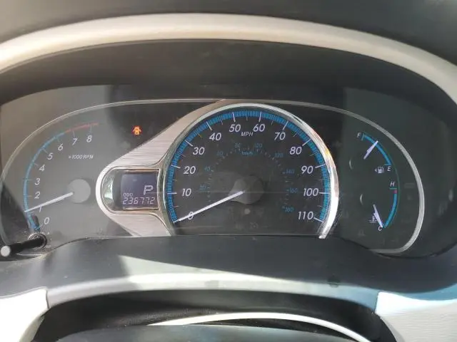 2014 TOYOTA SIENNA XLE  