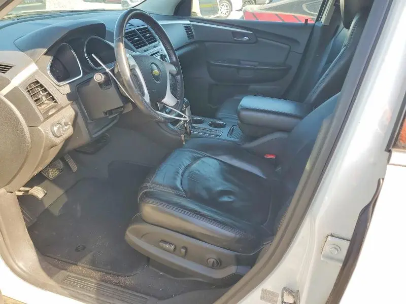 2012 CHEVROLET TRAVERSE LT  