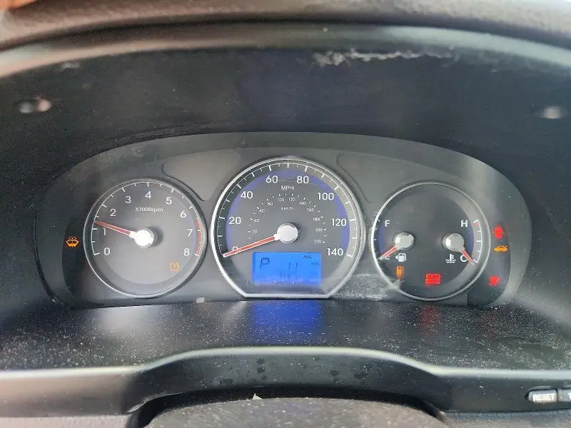 2012 HYUNDAI SANTA FE GLS  