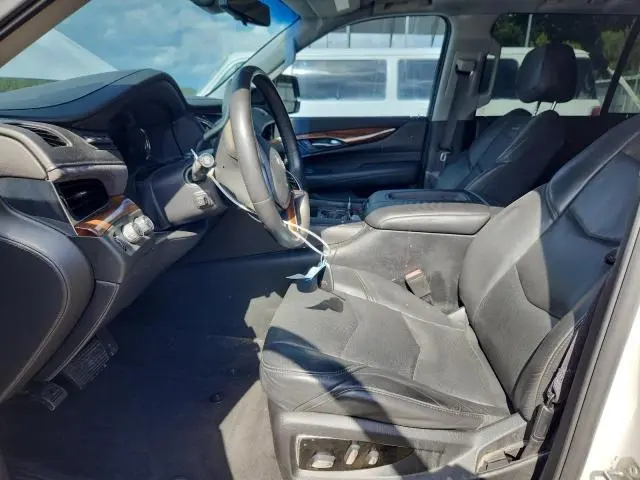 2017 CADILLAC ESCALADE LUXURY  