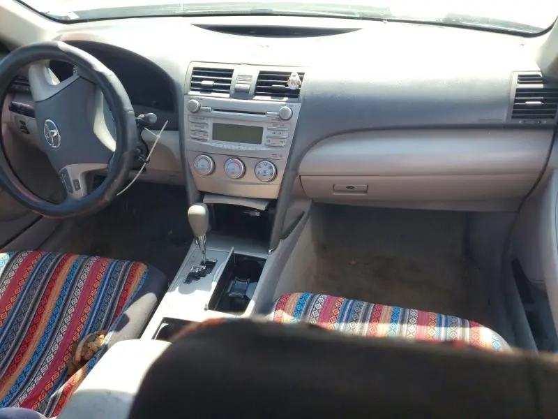 2011 TOYOTA CAMRY LE  