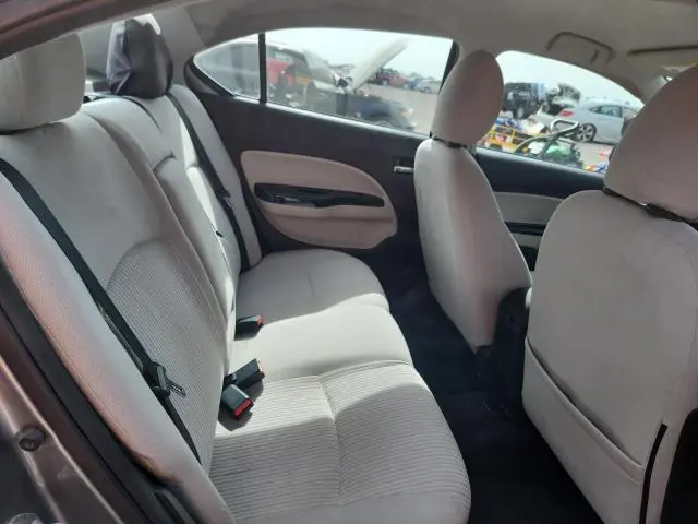 2017 MITSUBISHI MIRAGE G4 SE  