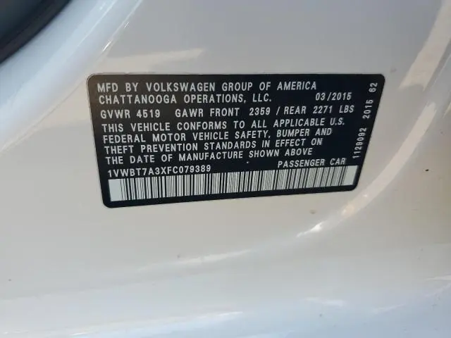 2015 VOLKSWAGEN PASSAT SE  