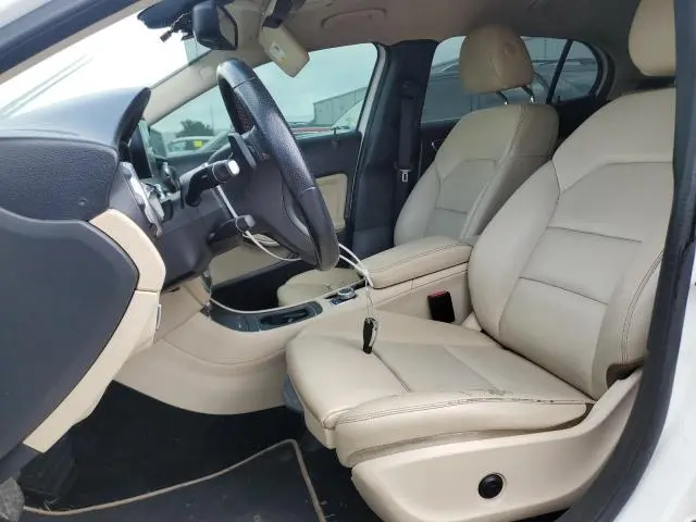 2020 MERCEDES-BENZ GLA 250  