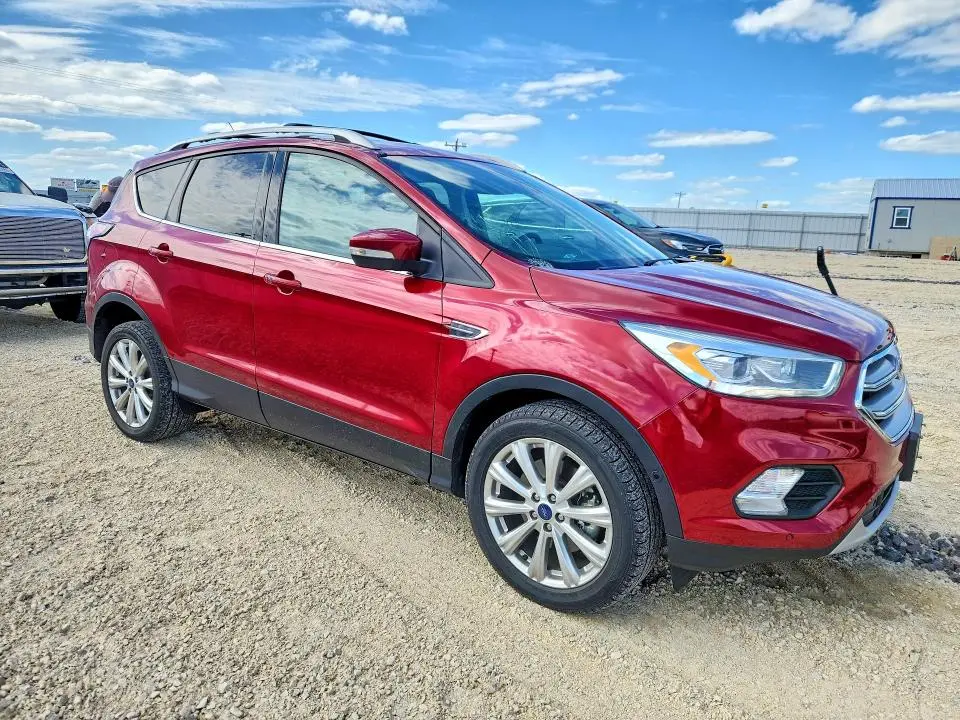 2017 FORD ESCAPE TITANIUM  