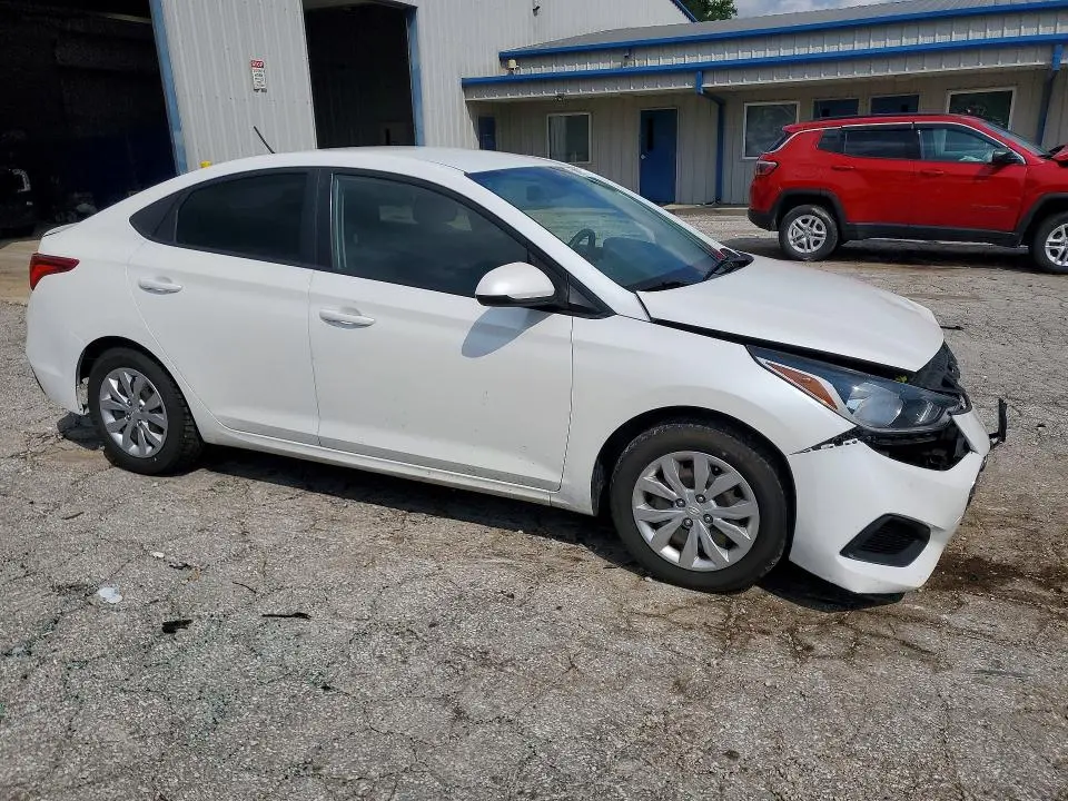 2019 HYUNDAI ACCENT SE  