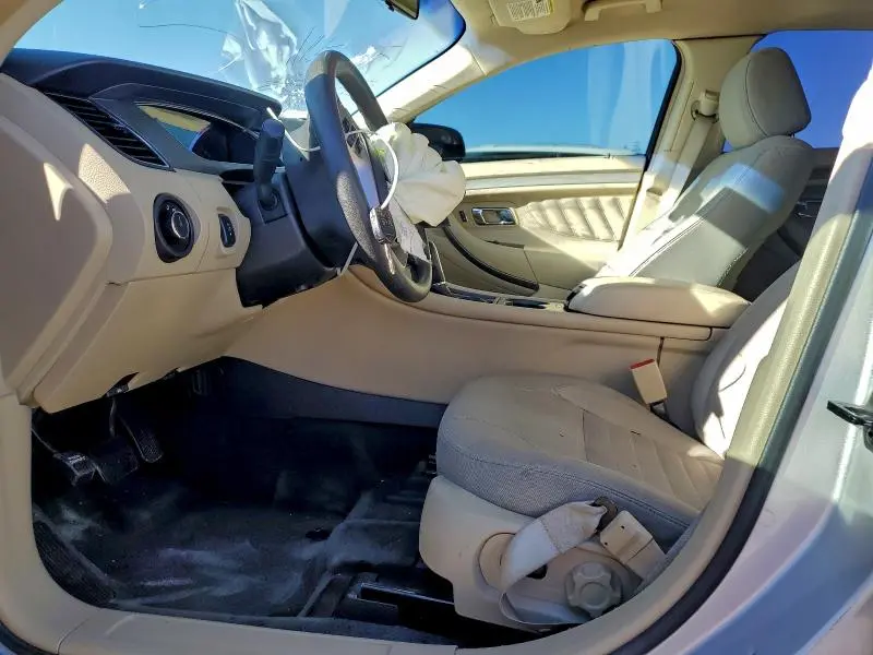 2013 FORD TAURUS SE  