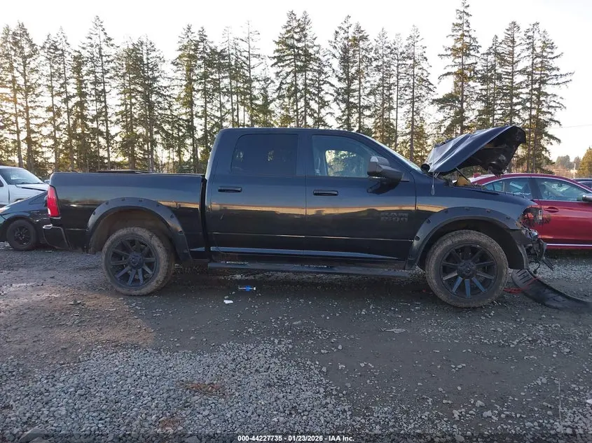 2018 RAM 1500 SLT