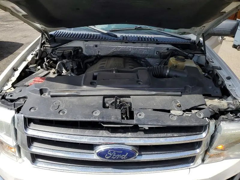 2015 FORD EXPEDITION XLT  
