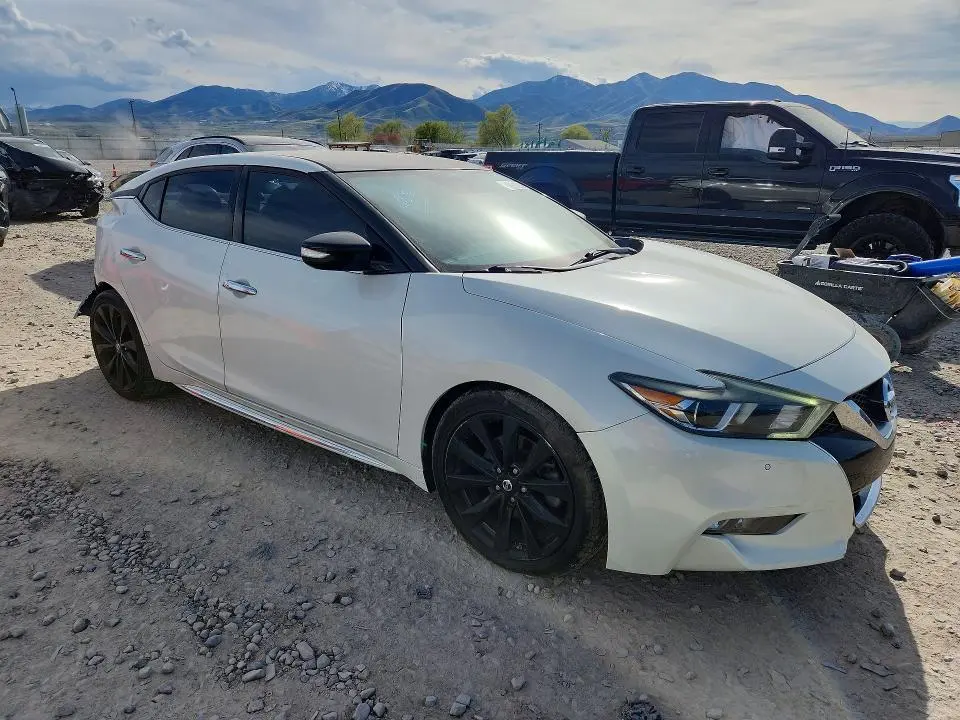 2017 NISSAN MAXIMA 3.5 SR  