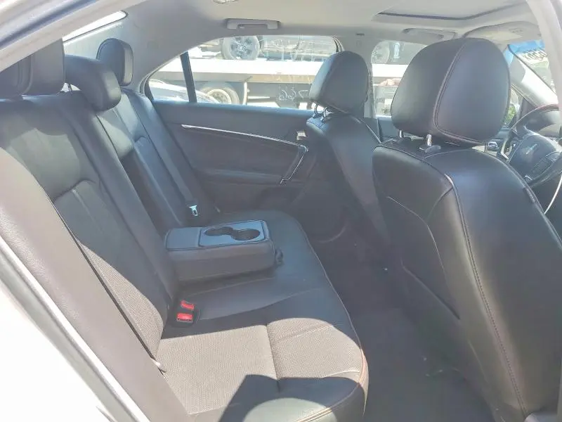 2012 LINCOLN MKZ   