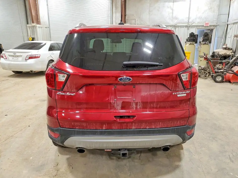 2019 FORD ESCAPE TITANIUM  