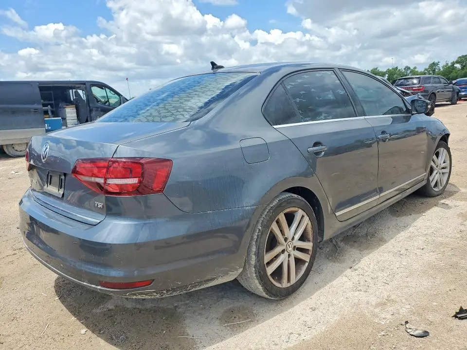 2017 VOLKSWAGEN JETTA SEL  