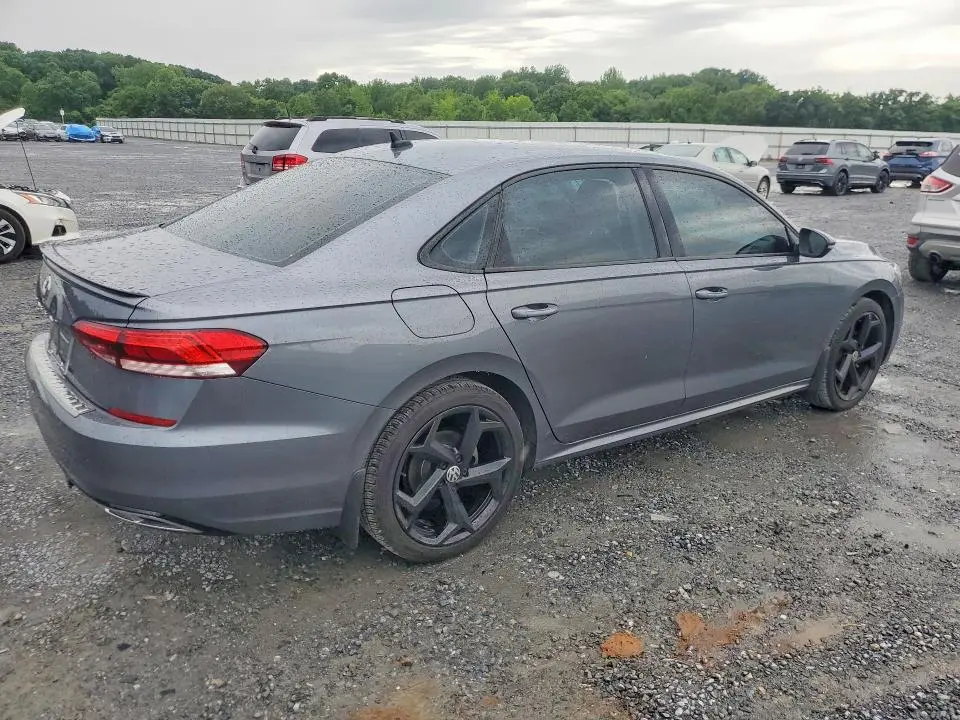 2020 VOLKSWAGEN PASSAT R-LINE  
