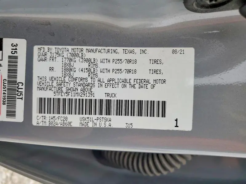2021 TOYOTA TUNDRA SR5  