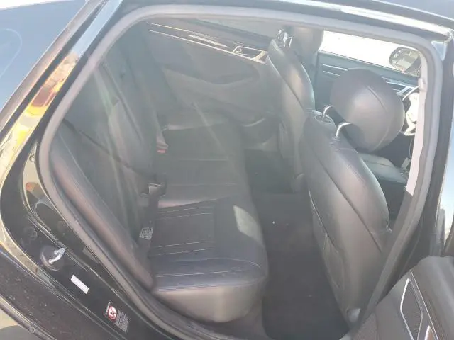 2016 HYUNDAI GENESIS 3.8L - ALL WHEEL DRIVE