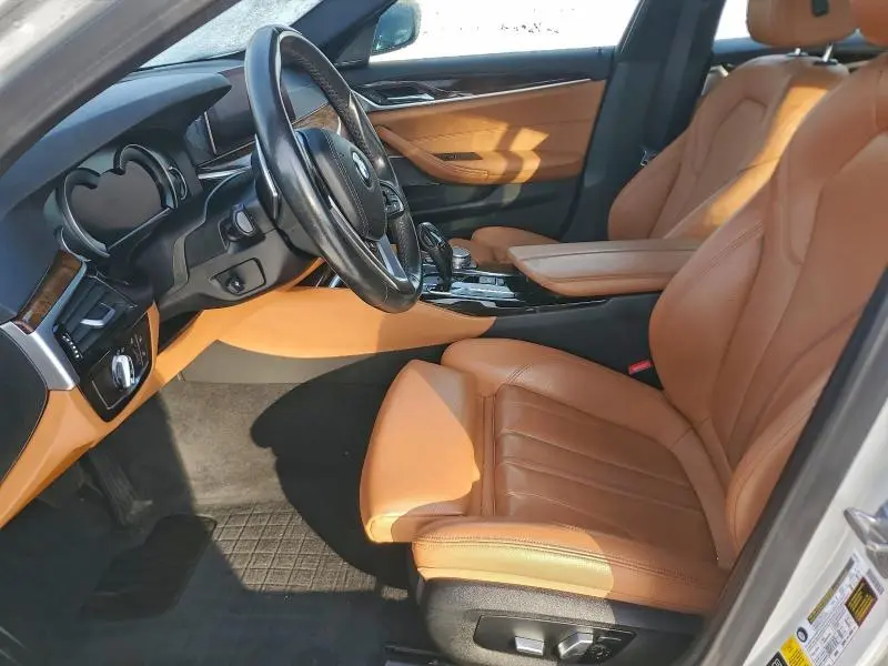 2019 BMW 540 XI  